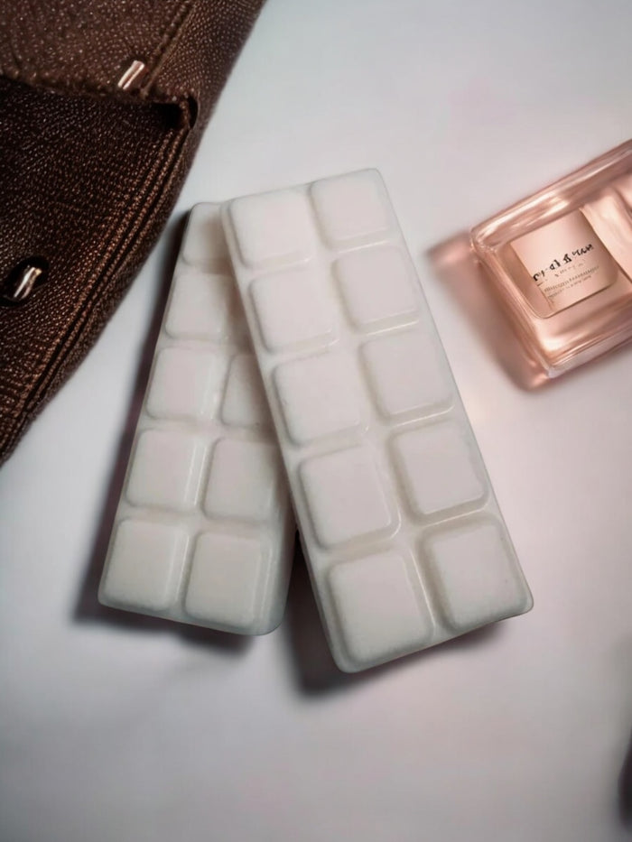 Madame COCO Snap Bar